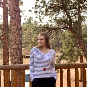 Loft Christmas Tee Size XS